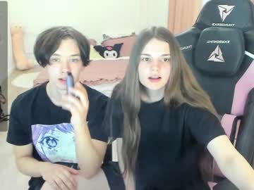 couple
        iamcassidy cam image #11085