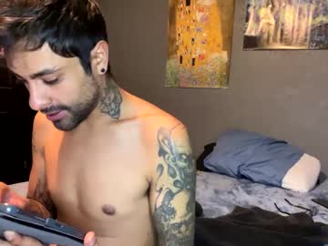 couple Free Live Cam Girls with twoyoubgrebels