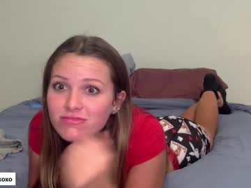 girl
        okkshea cam image #31250