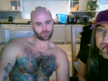 couple Free Live Cam Girls with dom_beast90