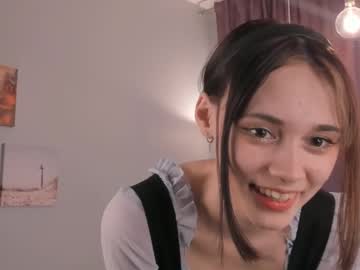 girl
        milky_winky cam image #11626