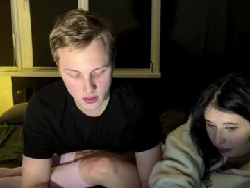 couple
        love4couple cam image #33996