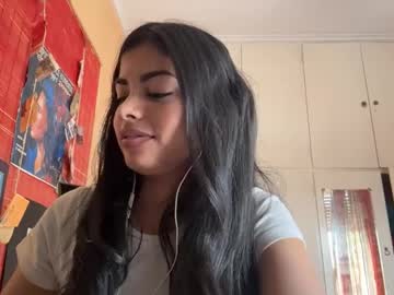 girl
        shirleendurrah cam image #35930