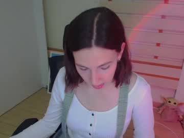 girl
        kim_go cam image #12024