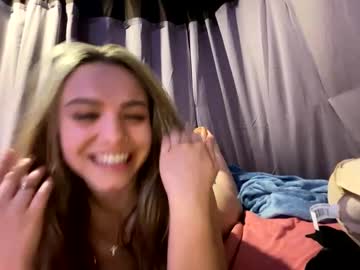 girl Free Live Cam Girls with charismacharm