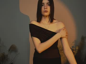 girl Free Live Cam Girls with tearsonarmor