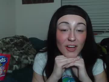 girl
        maddisonlovergirlxo cam image #2594